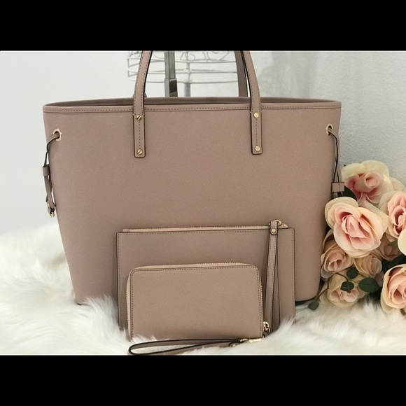 🌷Authentic MICHAEL KORS Drawstring 3 PC Tote Set - Picture 6 of 8